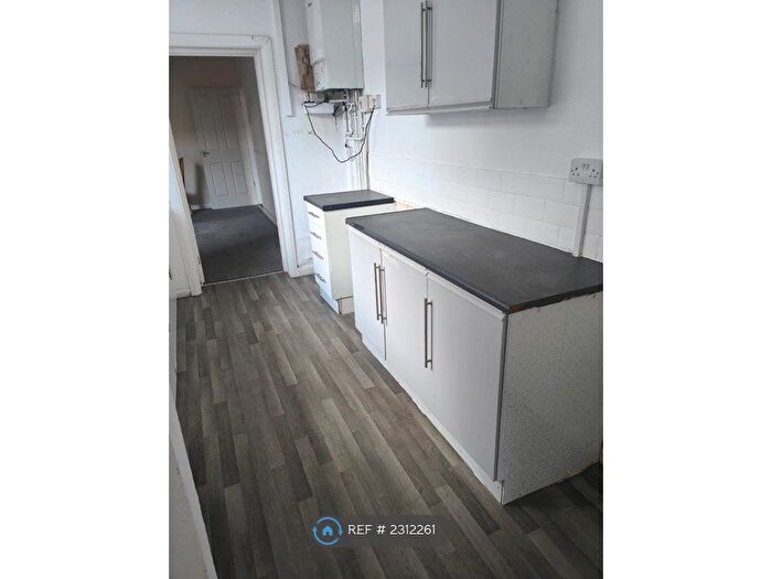 2 Bedroom Flat To Rent In Derby Street, Jarrow, NE32