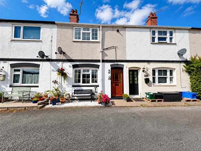 2 Bedroom Terraced House For Sale In North Road, Ponciau, Wrexham, LL14