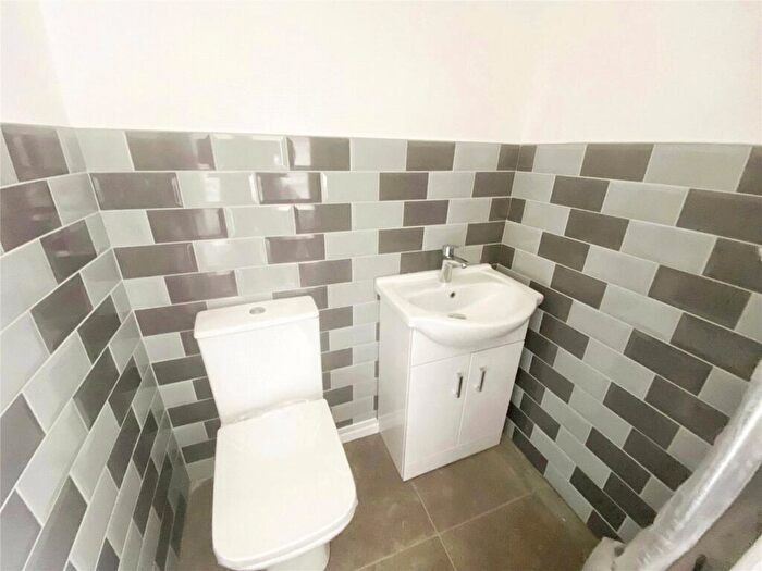1 Bedroom Property To Rent In Upperton Road, Leicester, Leicestershire, LE3