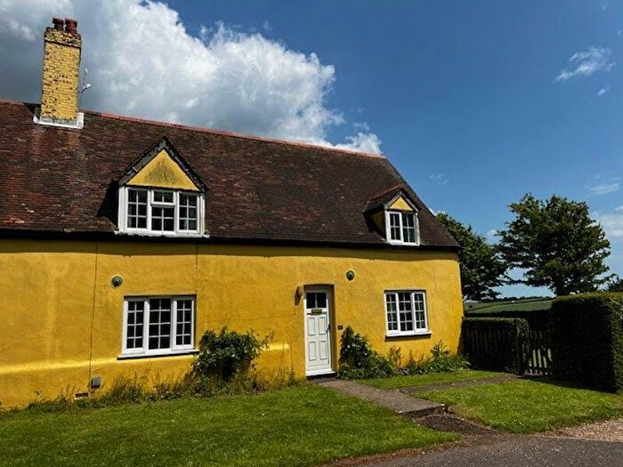 3 Bedroom Semi-Detached House To Rent In West Studdal, Dover, CT15