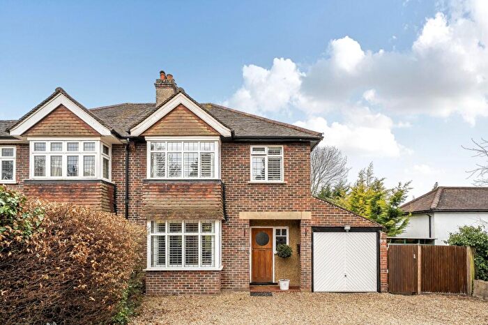 3 Bedroom Detached House For Sale In Marlpit Lane, Coulsdon, CR5