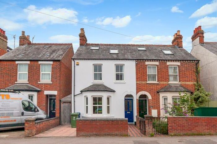 4 Bedroom Terraced House To Rent In Windmill Road, Headington, OX3