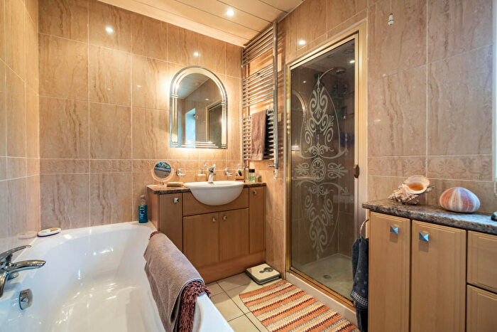 2 Bedroom Detached Bungalow For Sale In Preston Road, Lytham St. Annes, FY8