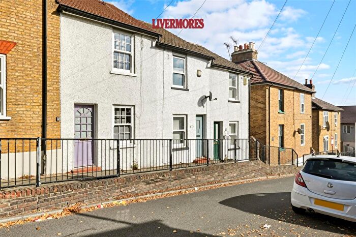 2 Bedroom Terraced House For Sale In Star Hill, Crayford, DA1