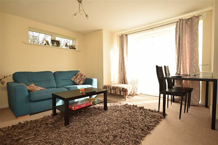 2 Bedroom Flat To Rent In Sotherby Drive, Cheltenham, Gloucestershire, GL51