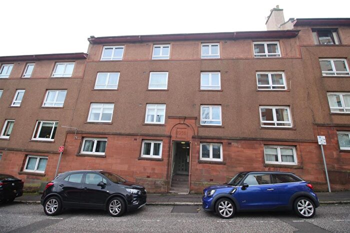 2 Bedroom Flat For Sale In Bearhope Street, Greenock, PA15