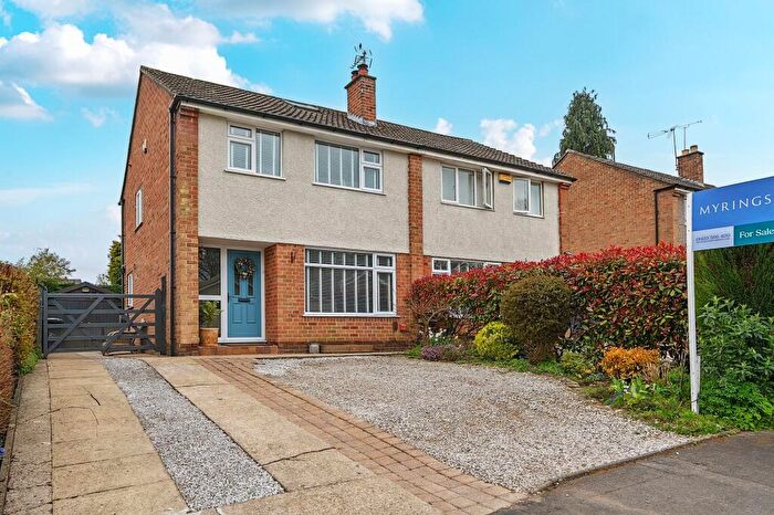 3 Bedroom Semi-Detached House For Sale In Woodpark Drive, Knaresborough, HG5