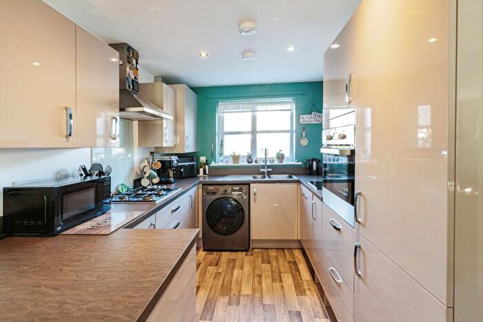 3 Bedroom Semi-Detached House For Sale In Cleveley Drive, Preston, PR3