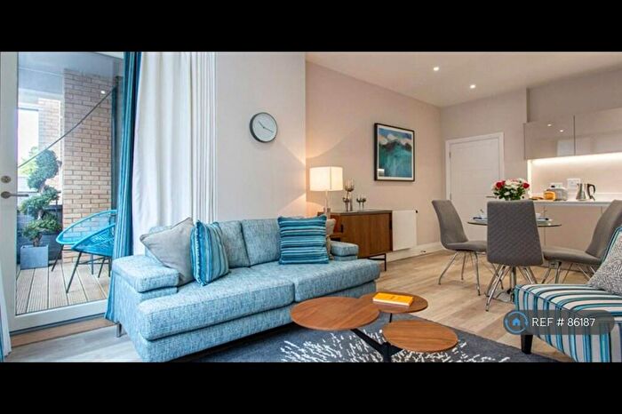 1 Bedroom Flat To Rent In Montmorency Gardens, London, N11