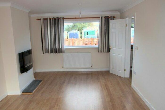 3 Bedroom Property To Rent In Llandybie, Ammanford, SA18