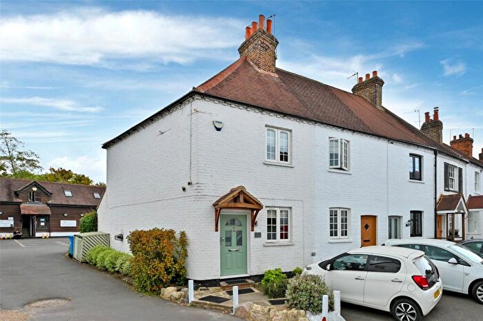 2 Bedroom End Of Terrace House To Rent In Ferryside, Ferry Road, Bray, Maidenhead, SL6