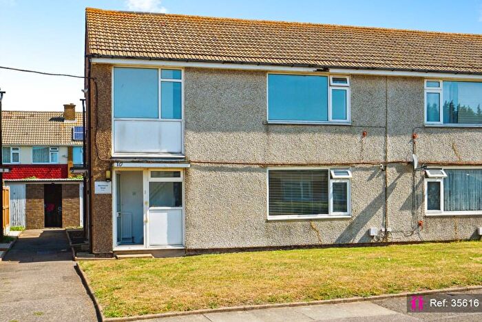 1 Bedroom Maisonette For Sale In Mentmore Road, Ramsgate, CT12