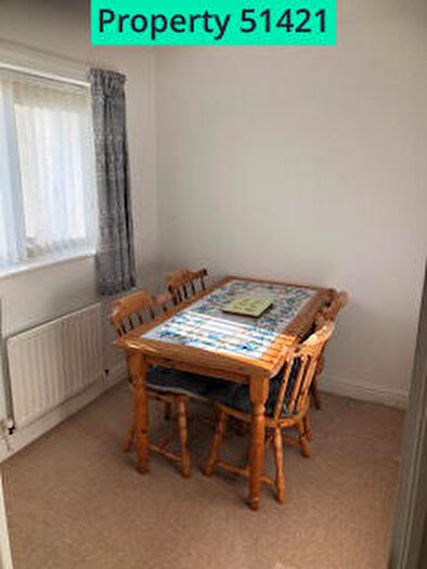 2 Bedroom Flat To Rent In Wickersley, Rotherham, S66