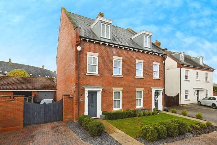 3 Bedroom Semi Detached House For Sale In Gershwin Boulevard, Witham, Essex, CM8