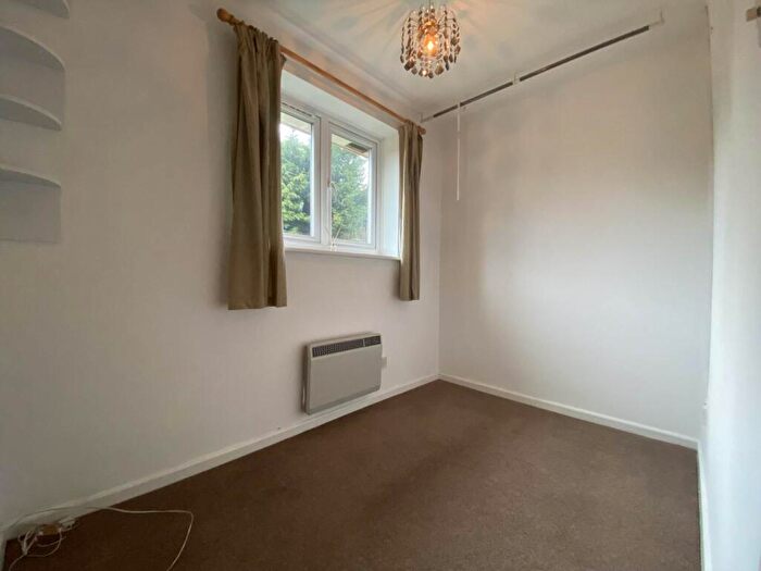 2 Bedroom Cluster House To Rent In Waterside, Edlesborough, LU6