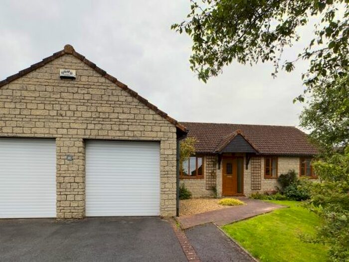 3 Bedroom Detached Bungalow For Sale In The Drive, Woolavington, Bridgwater, TA7