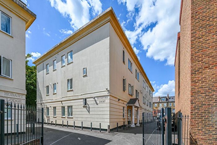2 Bedroom Flat For Sale In Leeland Terrace, Ealing, London, W13