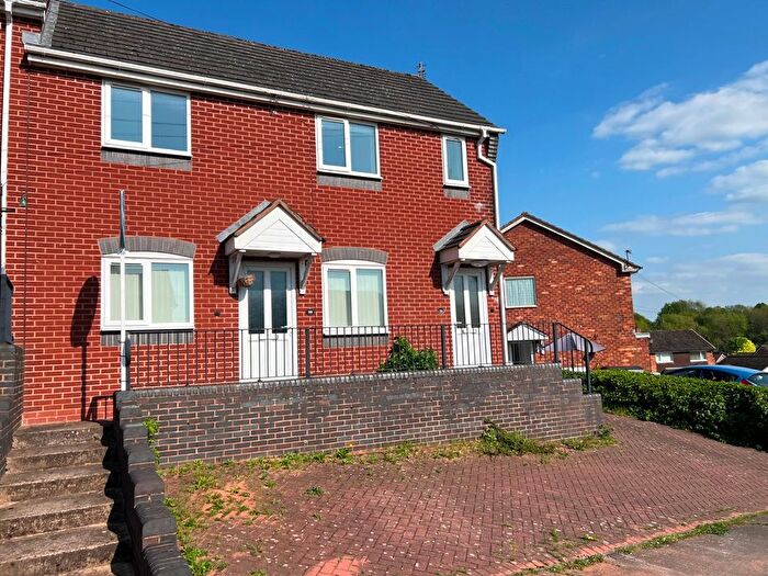 1 Bedroom Maisonette For Sale In Fernleigh Avenue, Burntwood, WS7