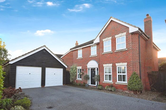 4 Bedroom Detached House For Sale In Clarks Wood Drive, Braintree, CM7