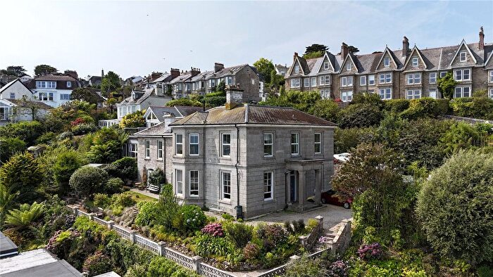 1 Bedroom Flat For Sale In Antoine Villa, Chywoone Hill, Newlyn, TR18