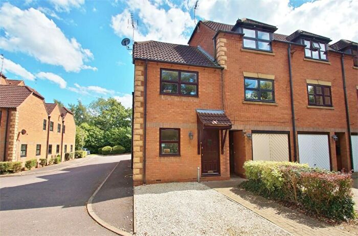 2 Bedroom End Of Terrace House To Rent In Beech Court, Hillmorton, Rugby, CV22