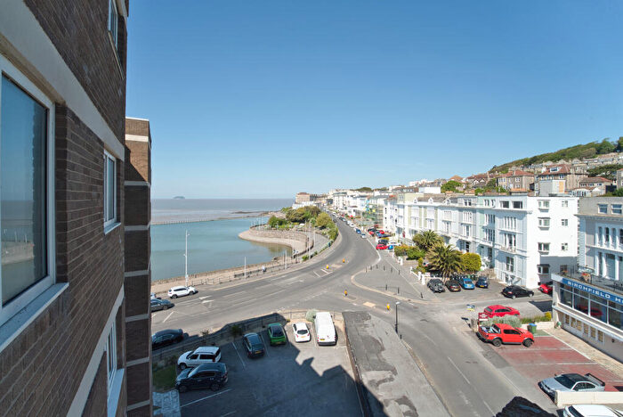 2 Bedroom Flat For Sale In Glentworth Court, Knightstone Road, BS23