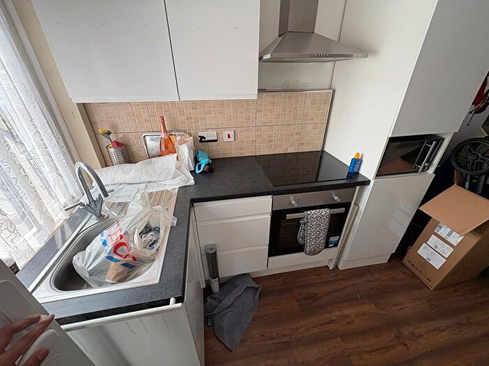 1 Bedroom Semi Detached House To Rent In Lady Margaret Road, Southall, UB1