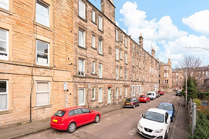 1 Bedroom Flat For Sale In Maryfield, Abbeyhill, Edinburgh, EH7