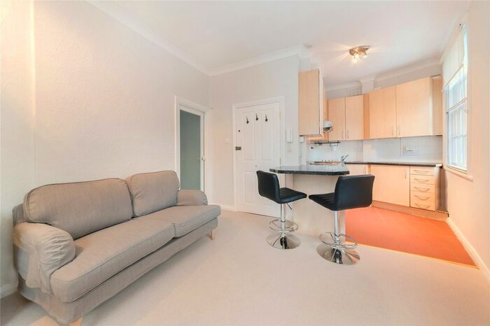 1 Bedroom Flat To Rent In Bourdon Street, London, W1K