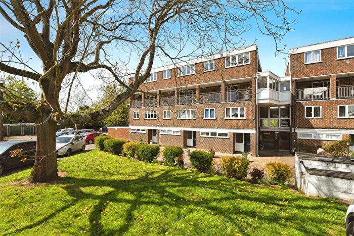3 Bedroom Flat To Rent In Sir Francis Way - Brentwood, CM14