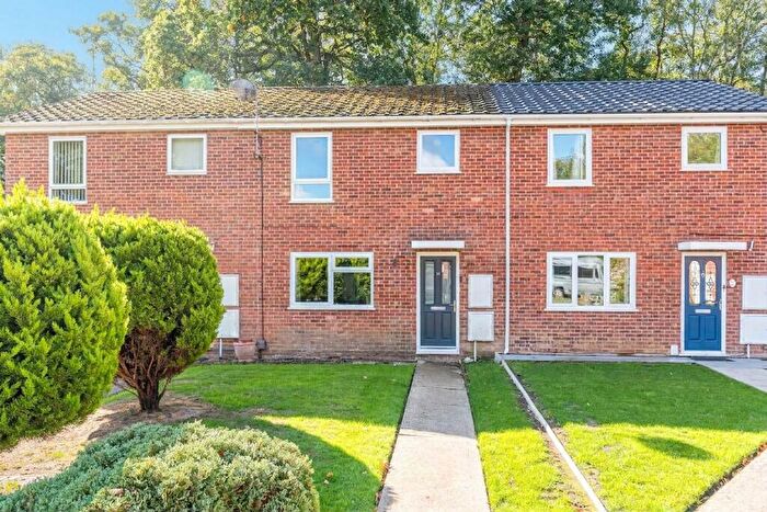 3 Bedroom Terraced House For Sale In Oxburgh Close, Eastleigh, SO50