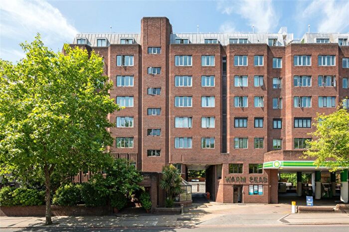 3 Bedroom Flat For Sale In Wellington Road, St John's Wood, London, NW8