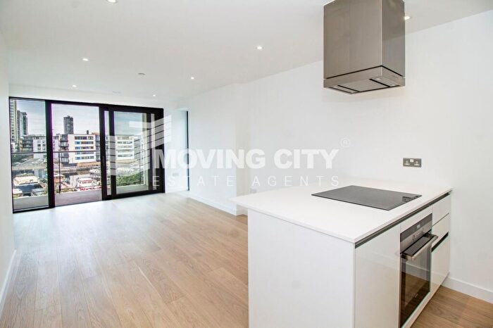 1 Bedroom Apartment For Sale In Horizons Tower, Yabsley Street, E14