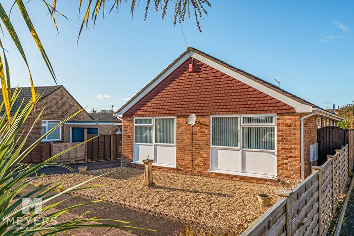 3 Bedroom Detached Bungalow For Sale In Elmhurst Way, Ferndown, BH22