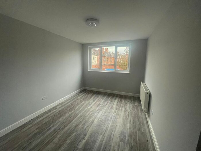 1 Bedroom Flat To Rent In Eldon Parade, Eldon Road, London, N22