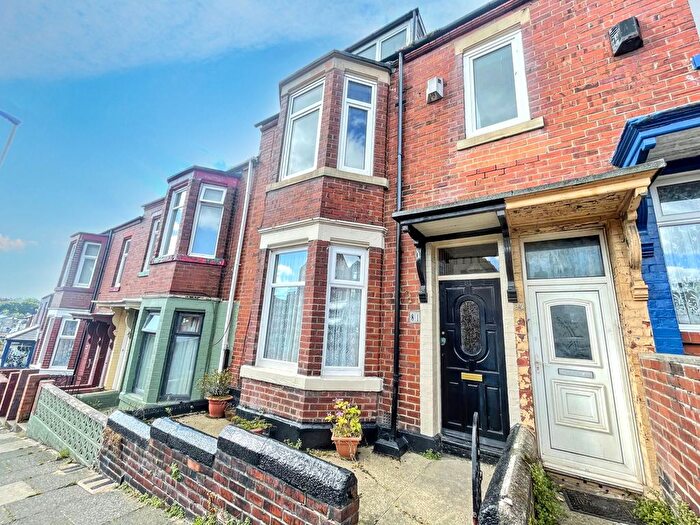 2 Bedroom Flat For Sale In Roman Road, South Shields, NE33