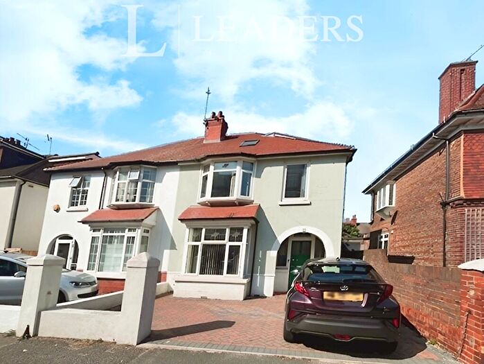 3 Bedroom Maisonette To Rent In Hove Street, Hove, BN3