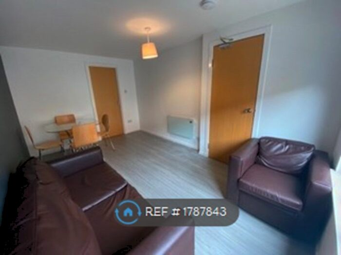 4 Bedroom Terraced House To Rent In Rosebery Terrace, Stirling, FK8