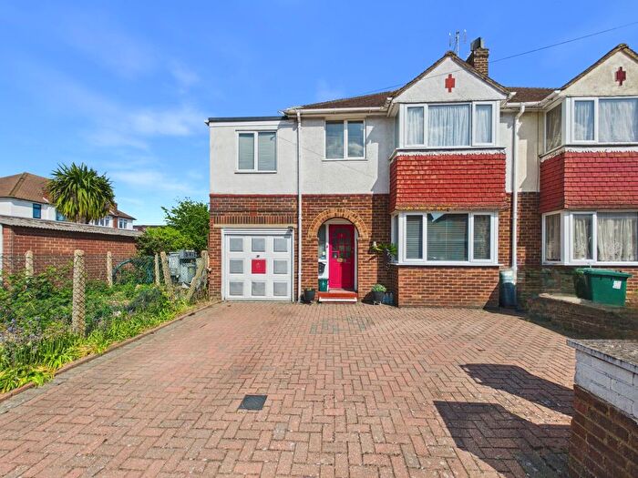 5 Bedroom Semi-Detached House For Sale In St. Margarets Avenue, Ashford, Surrey, TW15