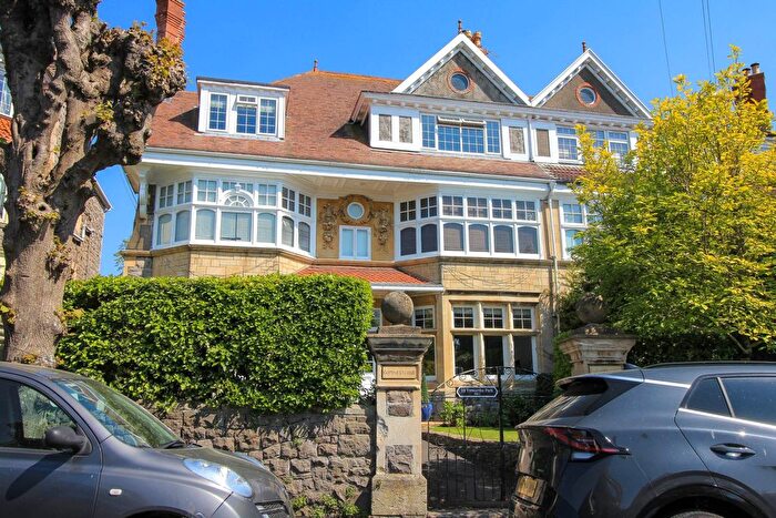 Semi-Detached House To Rent In Trewartha Park, Weston-Super-Mare, BS23