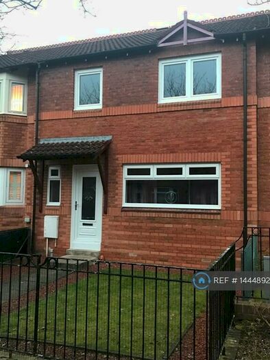 2 Bedroom Terraced House To Rent In Castlelaw Gardens, Glasgow, G32