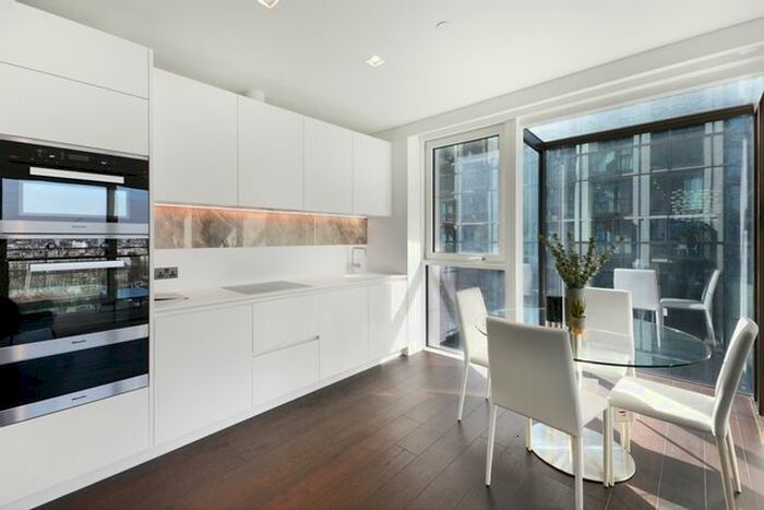 2 Bedroom Flat To Rent In Casson Square, London, SE1