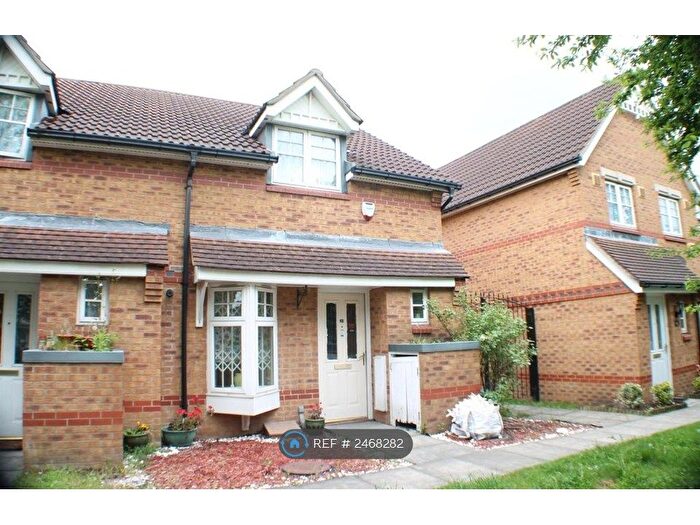 2 Bedroom End Of Terrace House To Rent In Hibernia Road, Hounslow, TW3