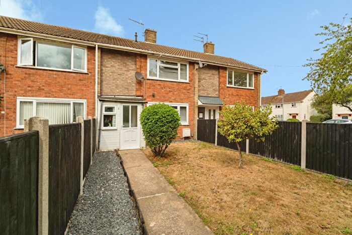 2 Bedroom Terraced House For Sale In Kings Walk, Great Yarmouth, NR31