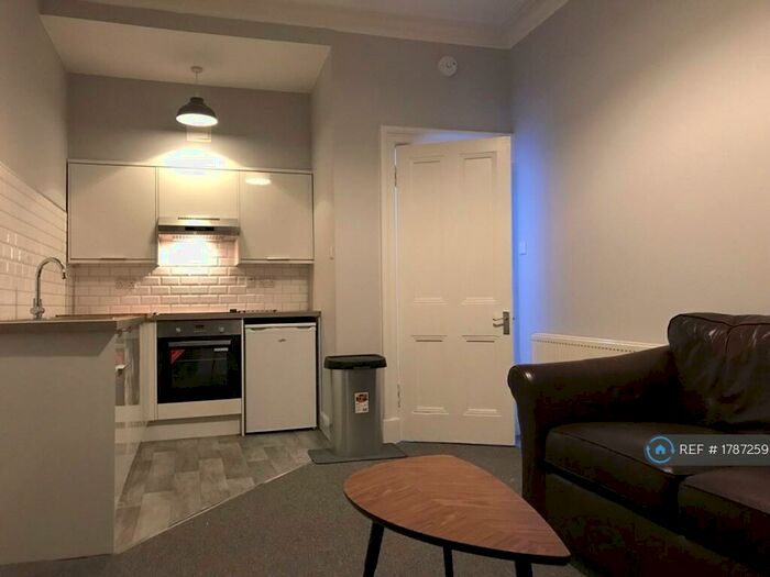 1 Bedroom Flat To Rent In Elizabeth Street, Glasgow, G51