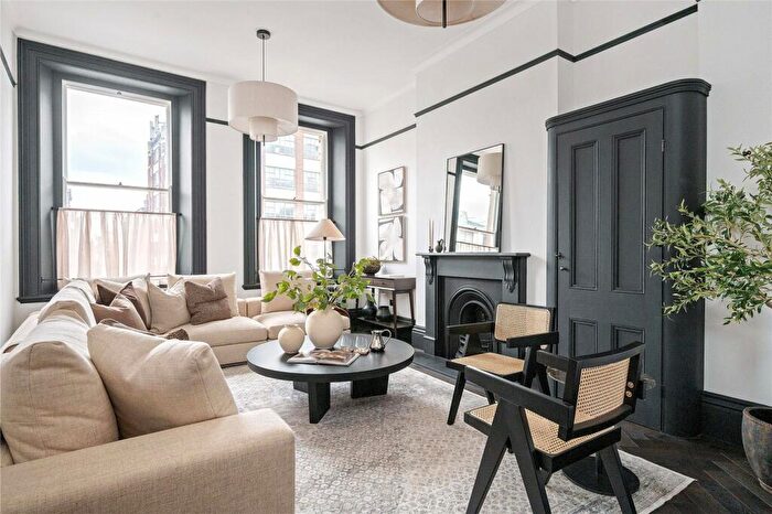 3 Bedroom Penthouse For Sale In Anning Street, London, EC2A