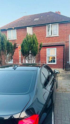 4 Bedroom Terraced House For Sale In Aberconway Road, London, SM4