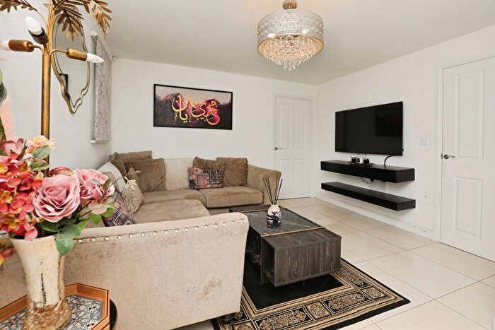 3 Bedroom Semi-Detached House For Sale In Thorn Tree Drive, Liverpool, Merseyside, L23