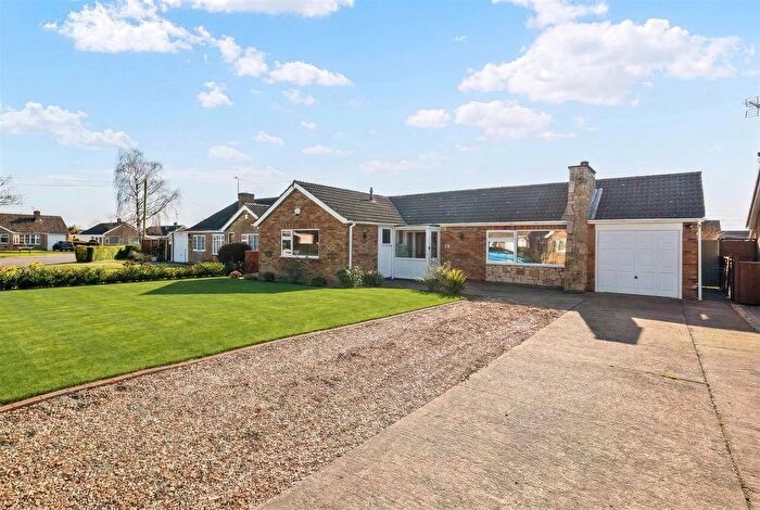 3 Bedroom Bungalow For Sale In Fen Lane, North Hykeham, LN6