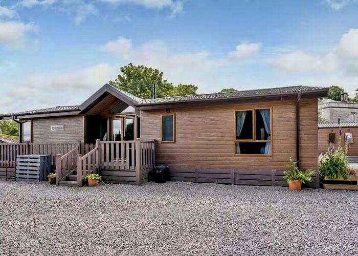 2 Bedroom Lodge For Sale In Calthwaite, Penrith, CA11